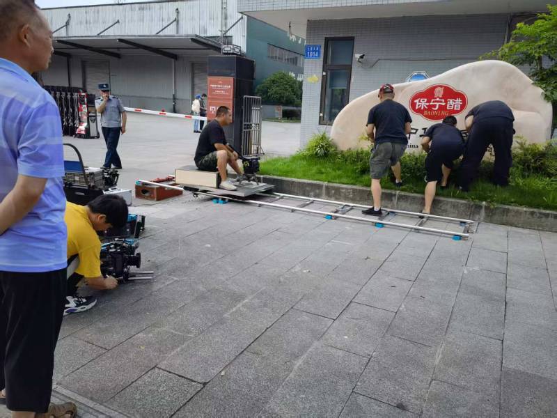 威宁广告片拍摄公司核心优势：全流程服务，让品牌广告片省心更出彩